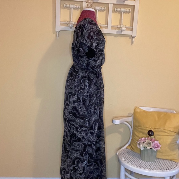 Massimo dress with long cami - Picture 3 of 6